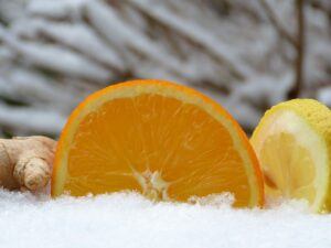 Natural_remedies_to_the_common_cold_Ginger_orange_lemon