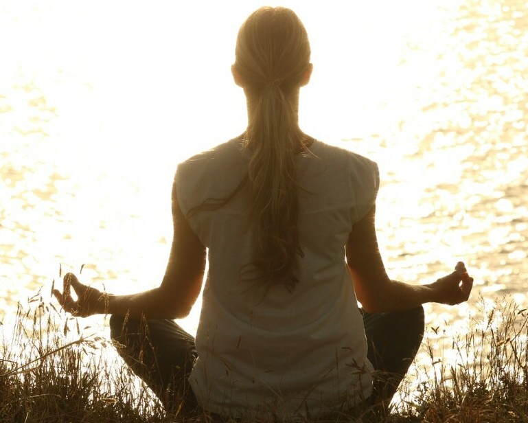 why do people turn to alternative medicine_meditation